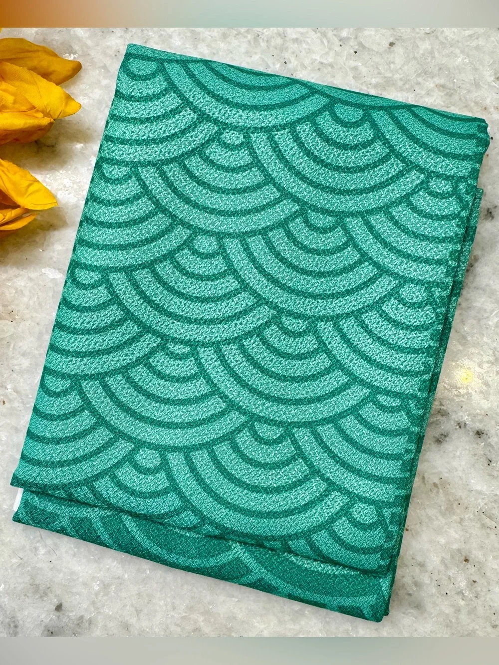 New Tatcha Reusable Furoshiki Cloth Fabric Gift Wrap w/ Green Scalloped Design